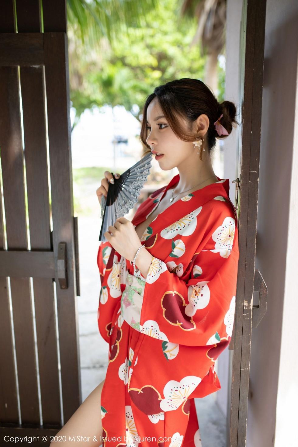 沈佳熹私房鲜艳红色和服半露酥胸白嫩美腿绝美写真45P 6